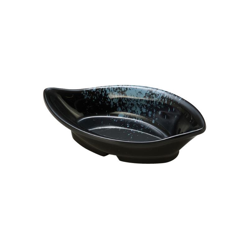 Leaf-shaped soybean oil pools